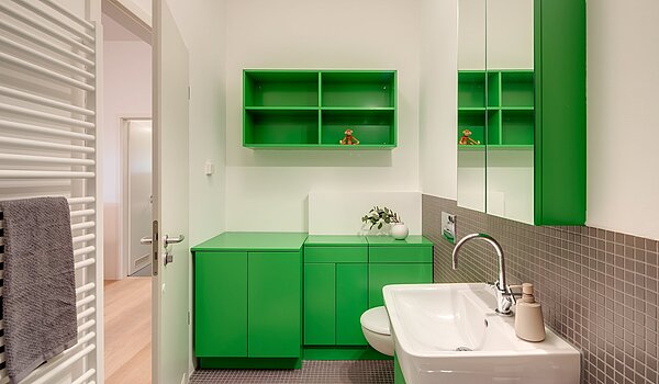 Высокий первый этаж с 3 комнатами | München-Sendling | 2009ML8 | Modernes Wannenbad...