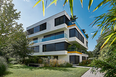 Thalkirchen: Современная жизнь на Изаре - дизайнерская квартира с садом в эксклюзивном месте