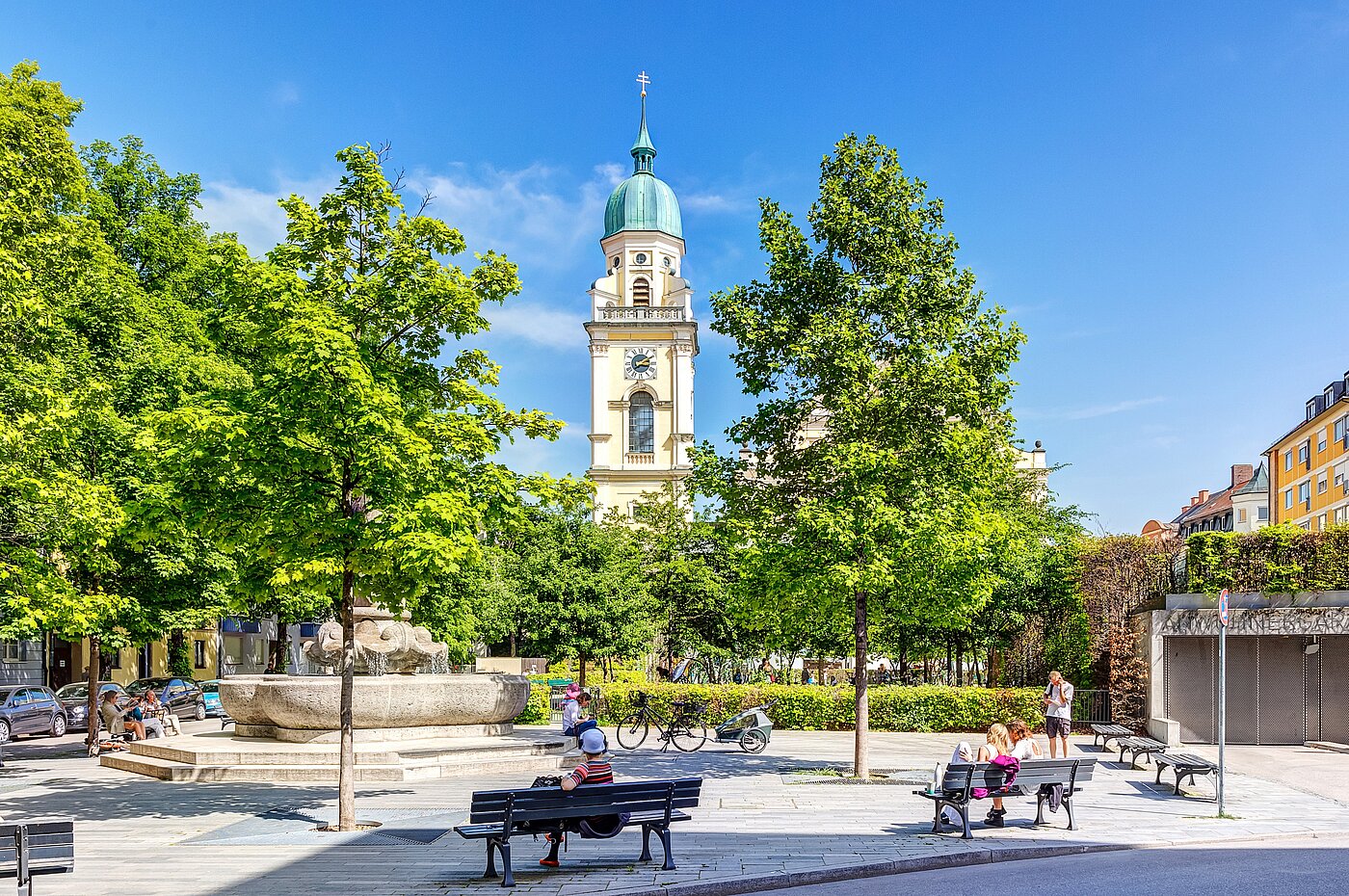 Квартира в многоэтажно доме с 1 комнатная | München-Schwabing | 70249 | In der Nähe