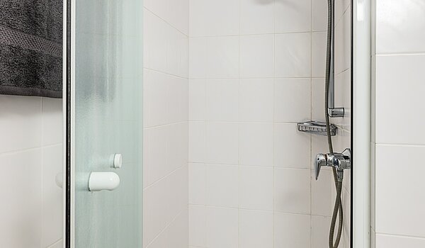 Квартира в многоэтажно доме с 3.5 комнатами | München-Bogenhausen | 70305 | ...Duschbad