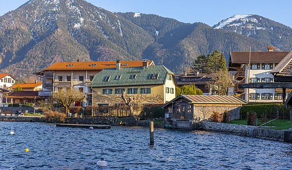 Mehrfamilienhaus с 11 комнатами | Rottach-Egern | 70215 | auf das Haus