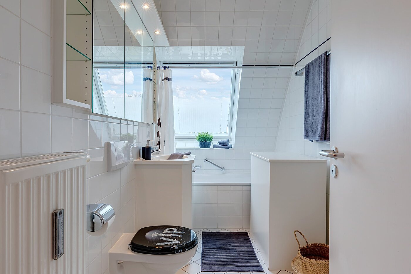 Мансардная квартира с 2 комнатами | München-Sendling | 1911ML4 | Modernes Bad