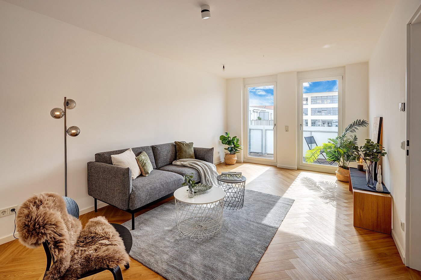 Квартира в многоэтажно доме с 2.5 комнатами | München-Schwanthalerhöhe | 2210ML2