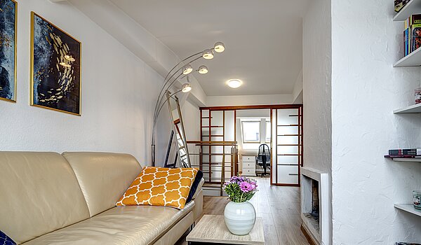 Мансардная квартира с 4.5 комнатами | München-Ludwigsvorstadt | 70461 | Wohnen / Essen
