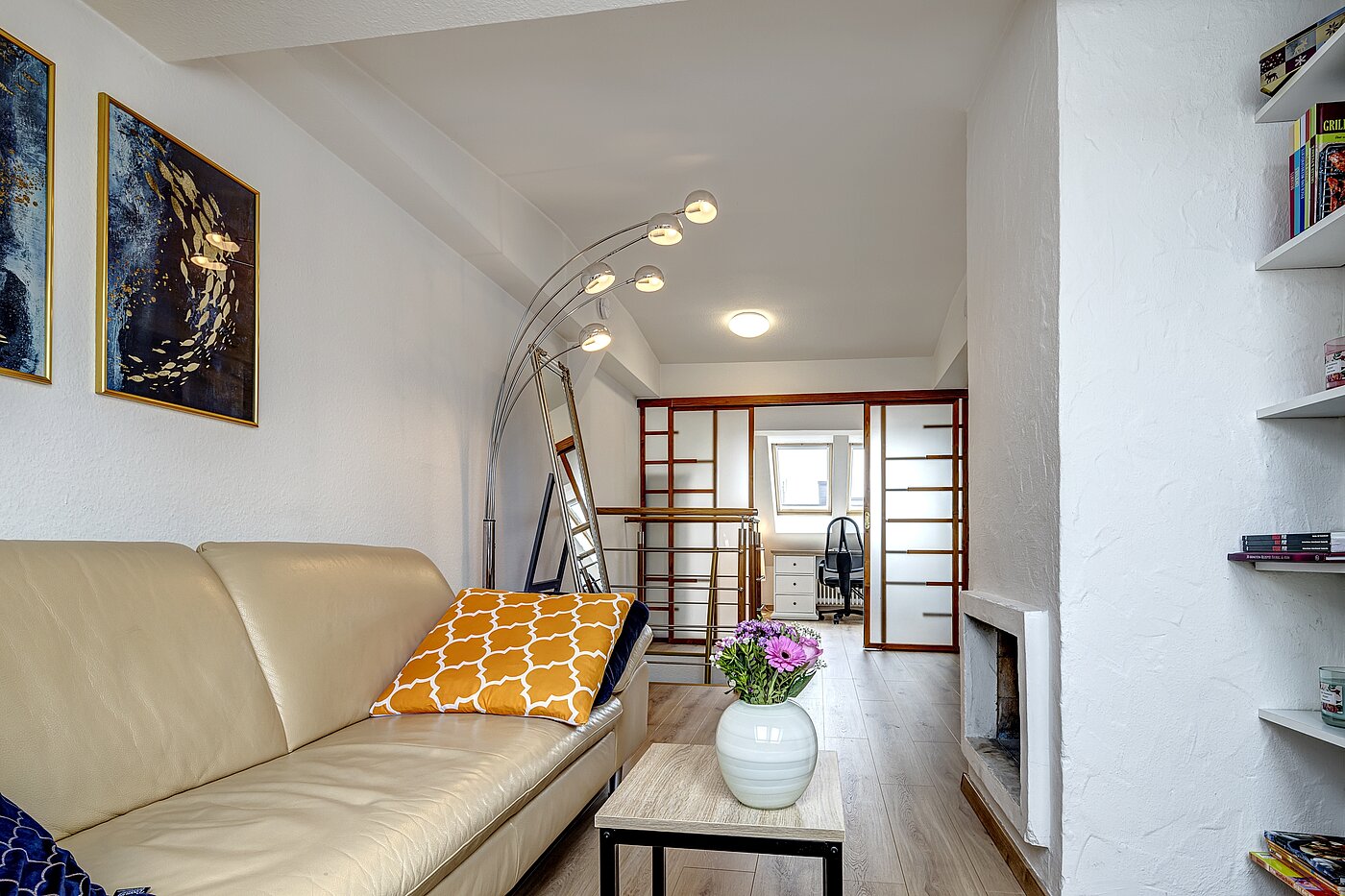Мансардная квартира с 4.5 комнатами | München-Ludwigsvorstadt | 70461 | Wohnen / Essen