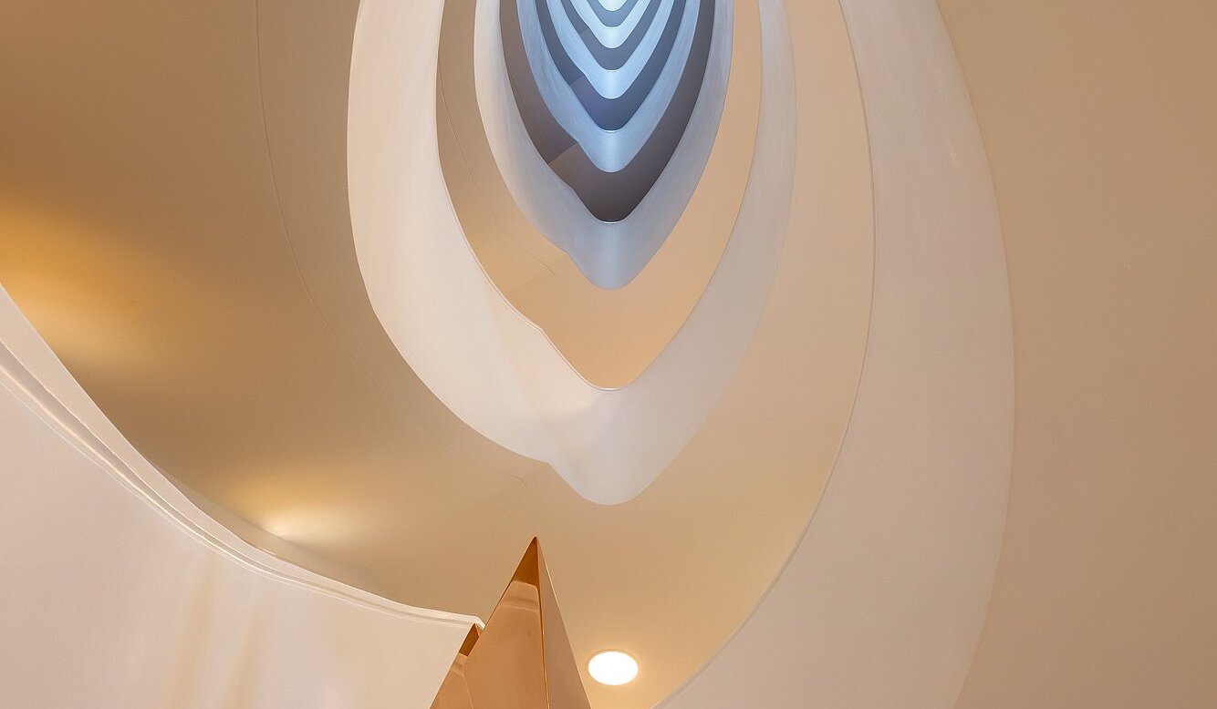 Квартира в многоэтажно доме с 3 комнатами | 70046 | Beeindruckendes Treppenauge