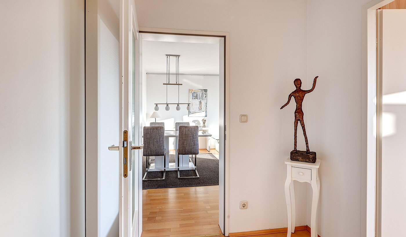 Квартира в многоэтажно доме с 3 комнатами | Unterschleißheim | 70003 | Kleiner Flur