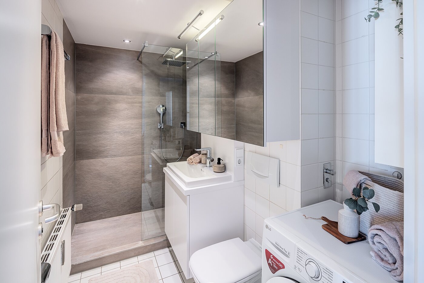 Квартира в многоэтажно доме с 2.5 комнатами | München-Fasangarten | 702211 | Modernes...