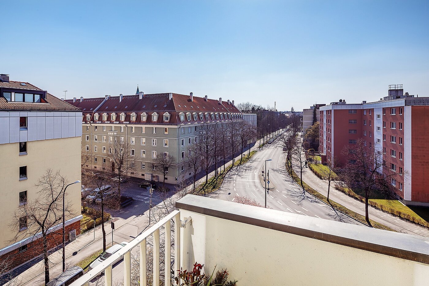 Квартира в многоэтажно доме с 2 комнатами | München-Sendling-Westpark | 2003ML10 | ...Balkon Richtung Süden