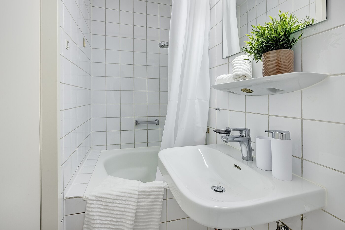 Квартира в многоэтажно доме с 1 комнатная | München-Maxvorstadt | 2110ML7 | ...Sitzdusche