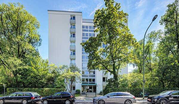 Квартира в многоэтажно доме с 2 комнатами | München-Bogenhausen | 70142 | Eingangsbereich