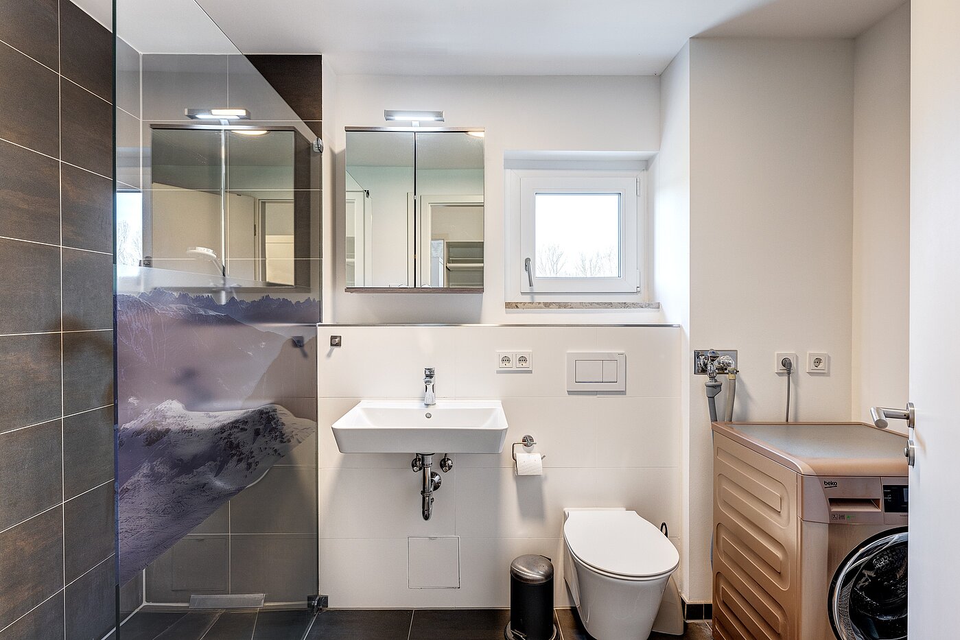 Квартира в многоэтажно доме с 2 комнатами | Freising | 70156 | Badezimmer mit...