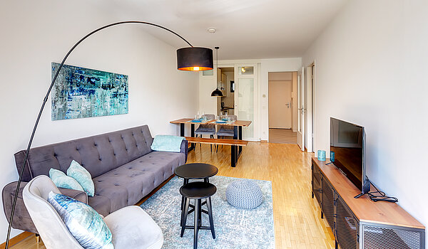 Квартира в многоэтажно доме с 2 комнатами | Haar | 70426 | Zugang zur...