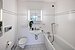 Квартира в многоэтажно доме с 3.5 комнатами | München-Bogenhausen | 703052 | Bad en Suite | Thumbnail