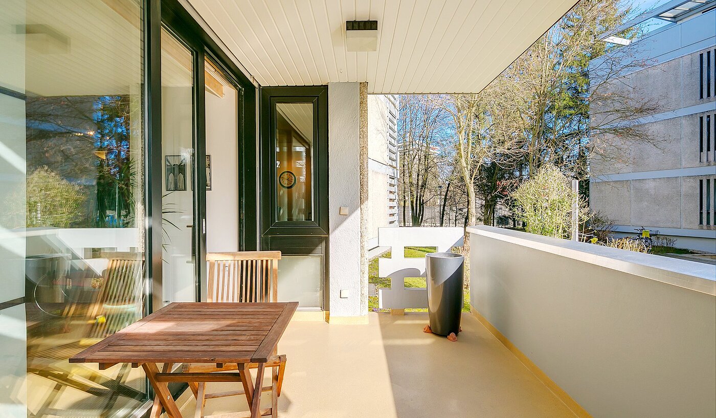 Квартира в многоэтажно доме с 2 комнатами | München-Schwabing | 2004ML1 | Schöner Südbalkon