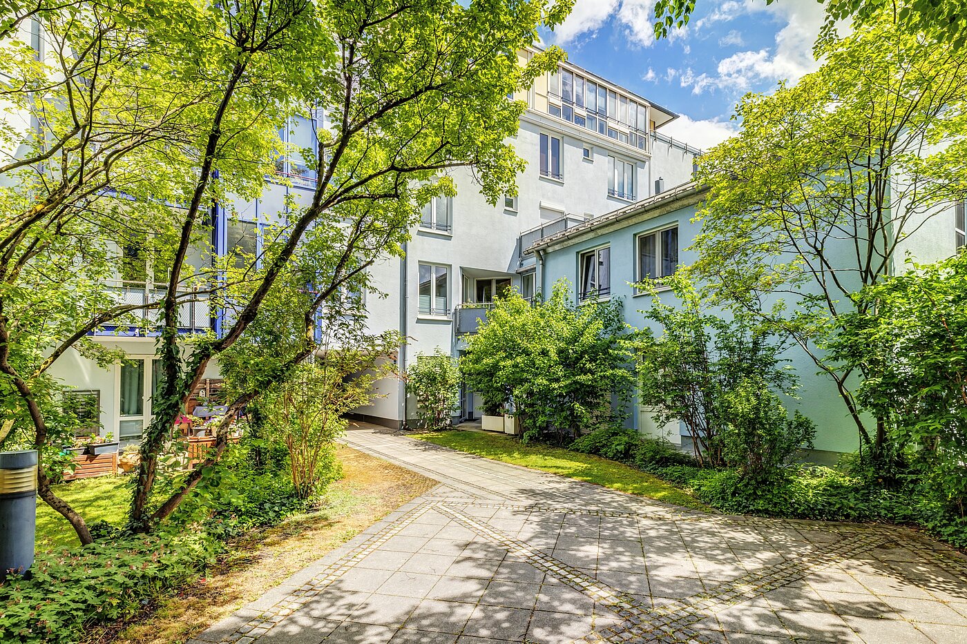 Квартира в многоэтажно доме с 2 комнатами | München-Neuhausen | 70440 | Außenansicht