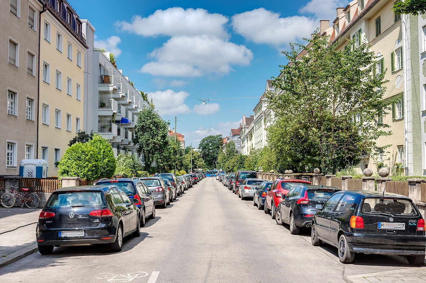 Высокий первый этаж с 1 комнатная | München-Neuhausen | 1911ML10 | Ruhige Anliegerstraße