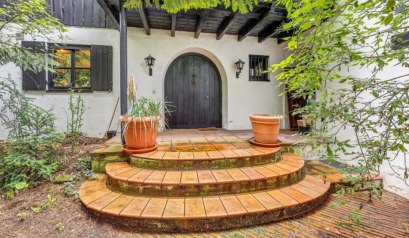 Grundstücke | 1767m² | Gräfelfing | 2106ML10 | Zugang zum Haus