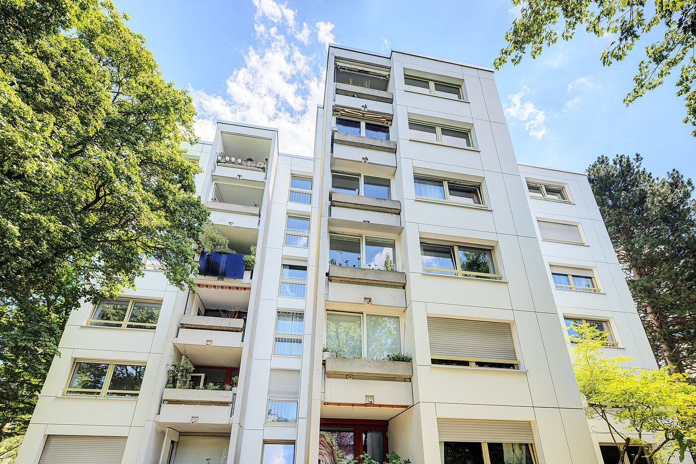 Квартира в многоэтажно доме с 2 комнатами | München-Hadern | 704101 | Außenansicht Richtung Wintergarten