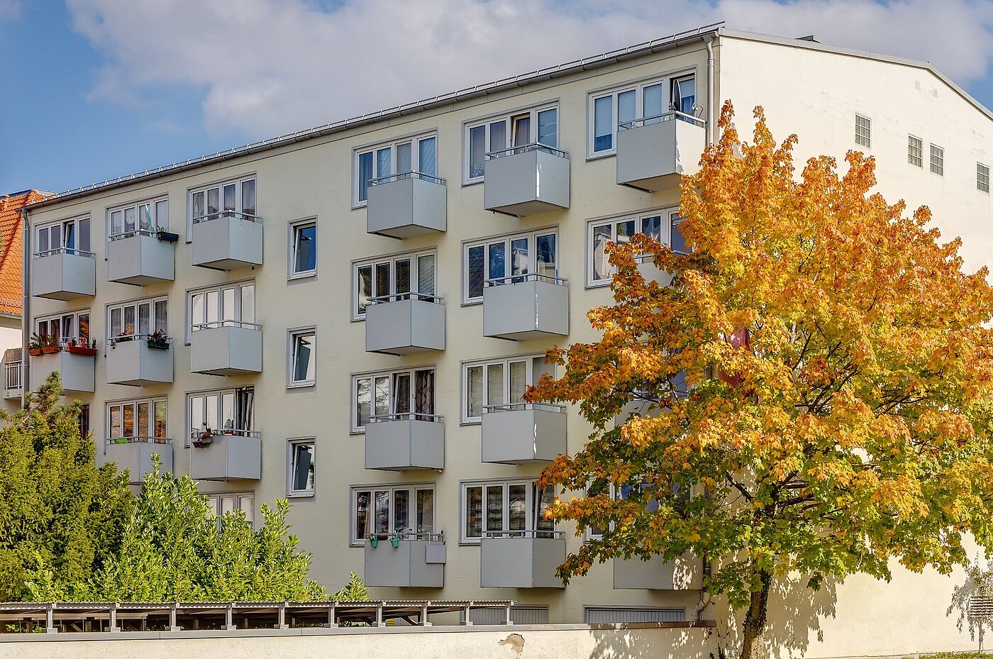 Квартира в многоэтажно доме с 1 комнатная | München-Neuhausen | 2010ML6 | Fassadenansicht