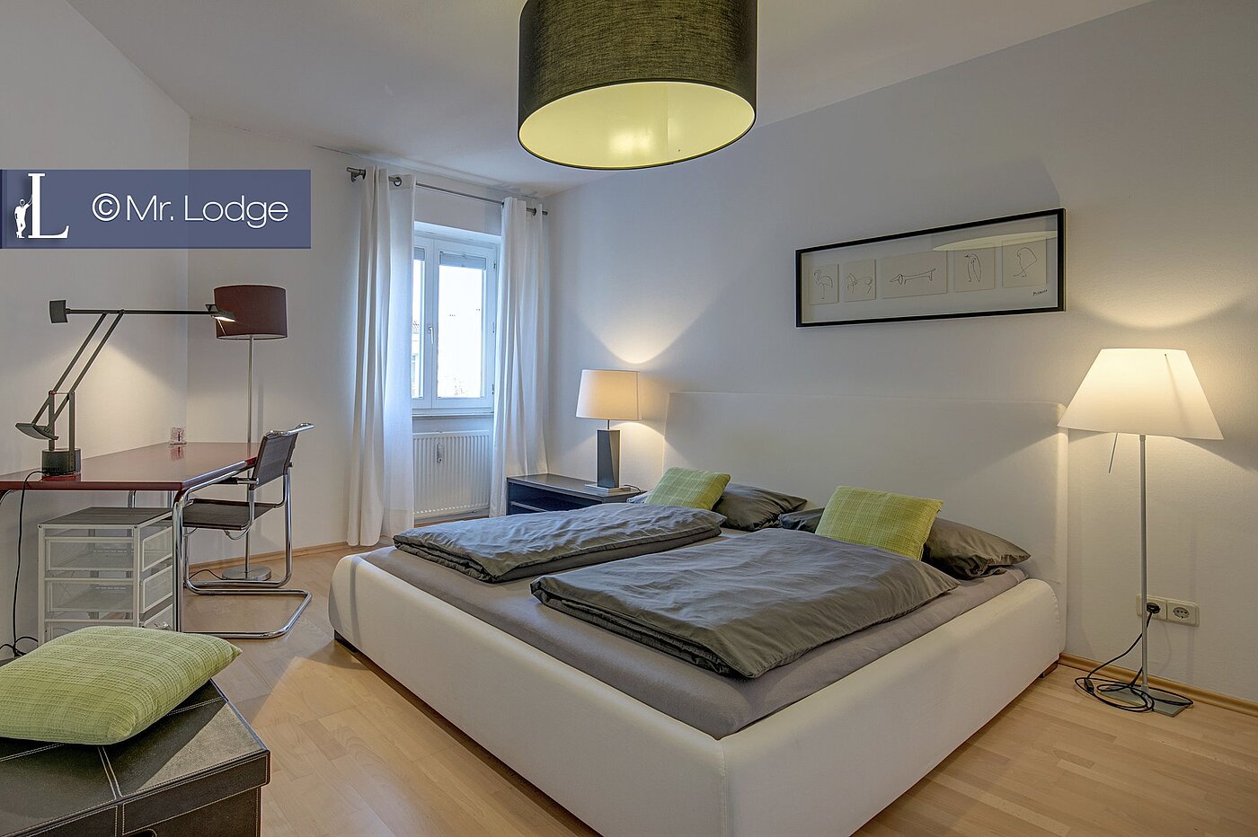 Квартира в многоэтажно доме с 2 комнатами | München-Lehel | 1605ML6 | Schlafzimmer mit Arbeitsplatz