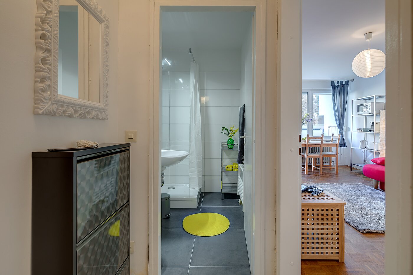 Квартира в многоэтажно доме с 1 комнатная | München-Neuhausen | 2301ML8 | Eingangsbereich mit Blickrichtung Bad