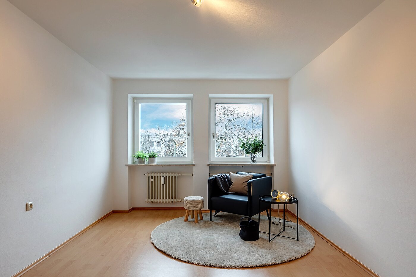 Квартира в многоэтажно доме с 2 комнатами | München-Sendling-Westpark | 1811ML1 | Großes Schlafzimmer..