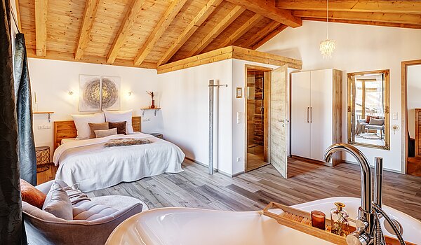 Квартира в многоэтажно доме с 6 комнатами | 70095 | ....mit großem Schlafbereich...