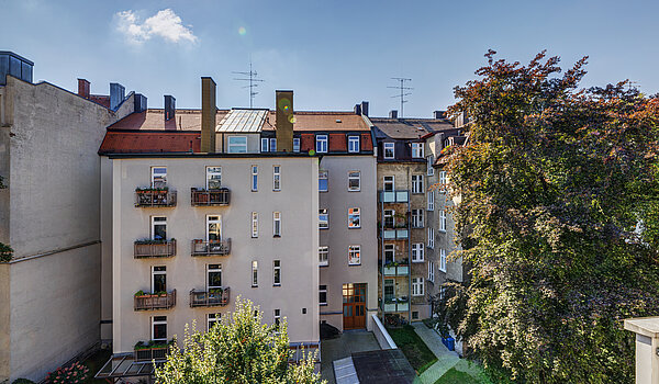 Квартира в многоэтажно доме с 1 комнатная | München-Schwabing | 70449 | ...in den Innehof