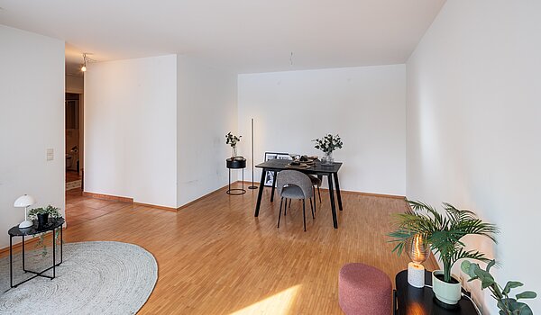 Квартира в многоэтажно доме с 2 комнатами | München-Bogenhausen | 70396 | ... mit Essbereich