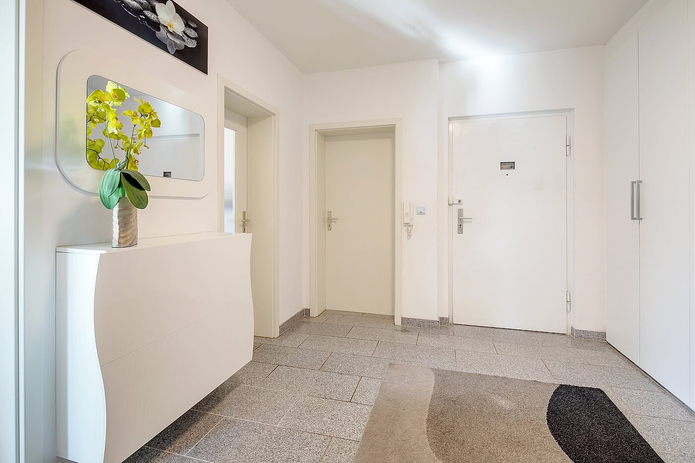 Квартира в многоэтажно доме с 4 комнатами | München-Berg am Laim | 2002ML3 | Eingangsbereich