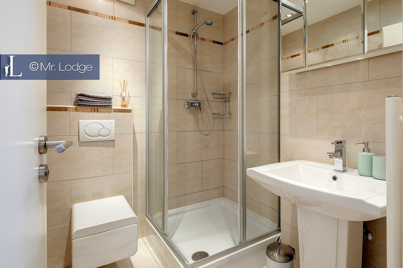 Penthouse с 4.5 комнатами | Aschheim | 1802ML7 | ...zeitgemäßen Duschbad