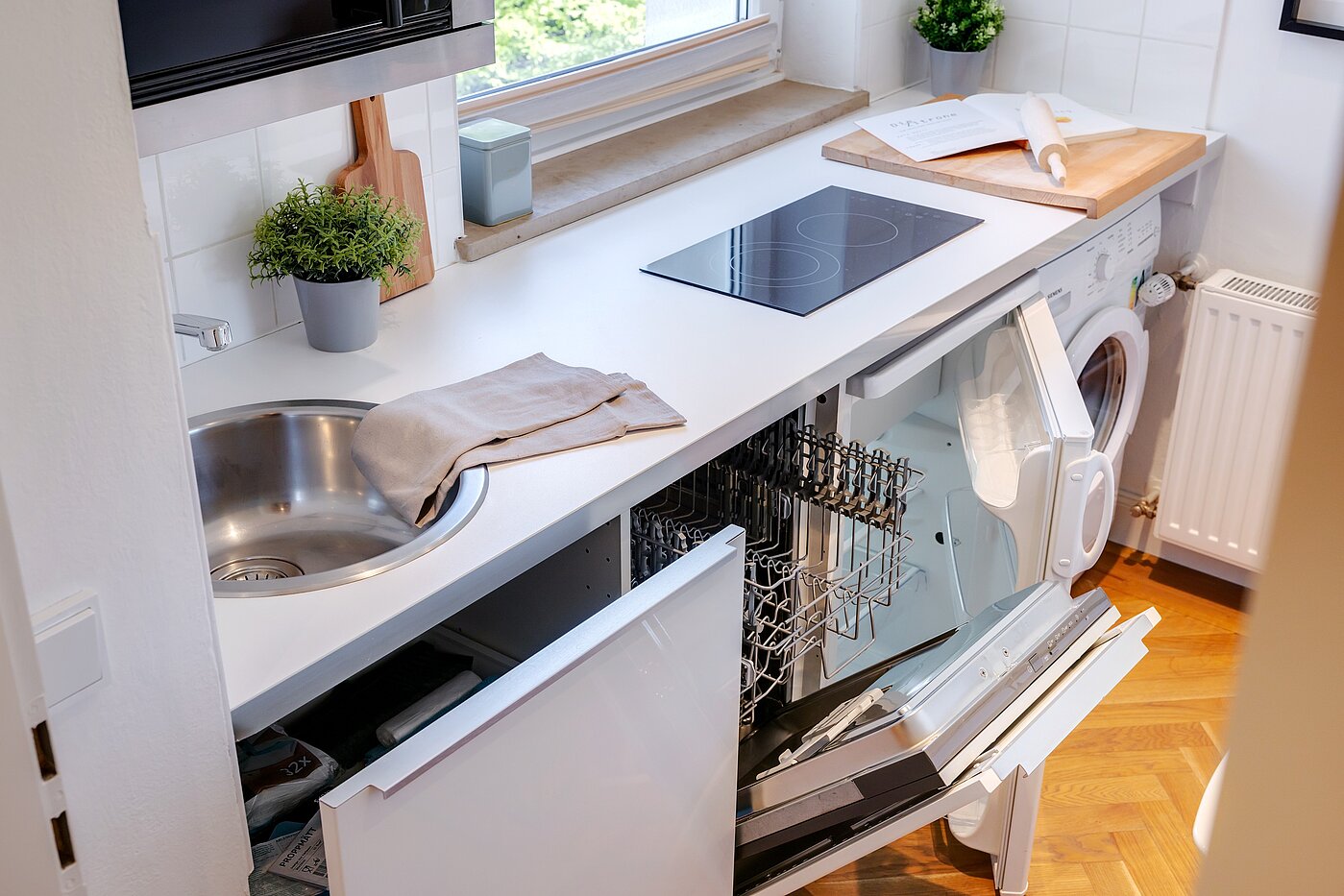 Квартира в многоэтажно доме с 2 комнатами | München-Thalkirchen | 2204ML5 | ...und allen elektrischen Geräten
