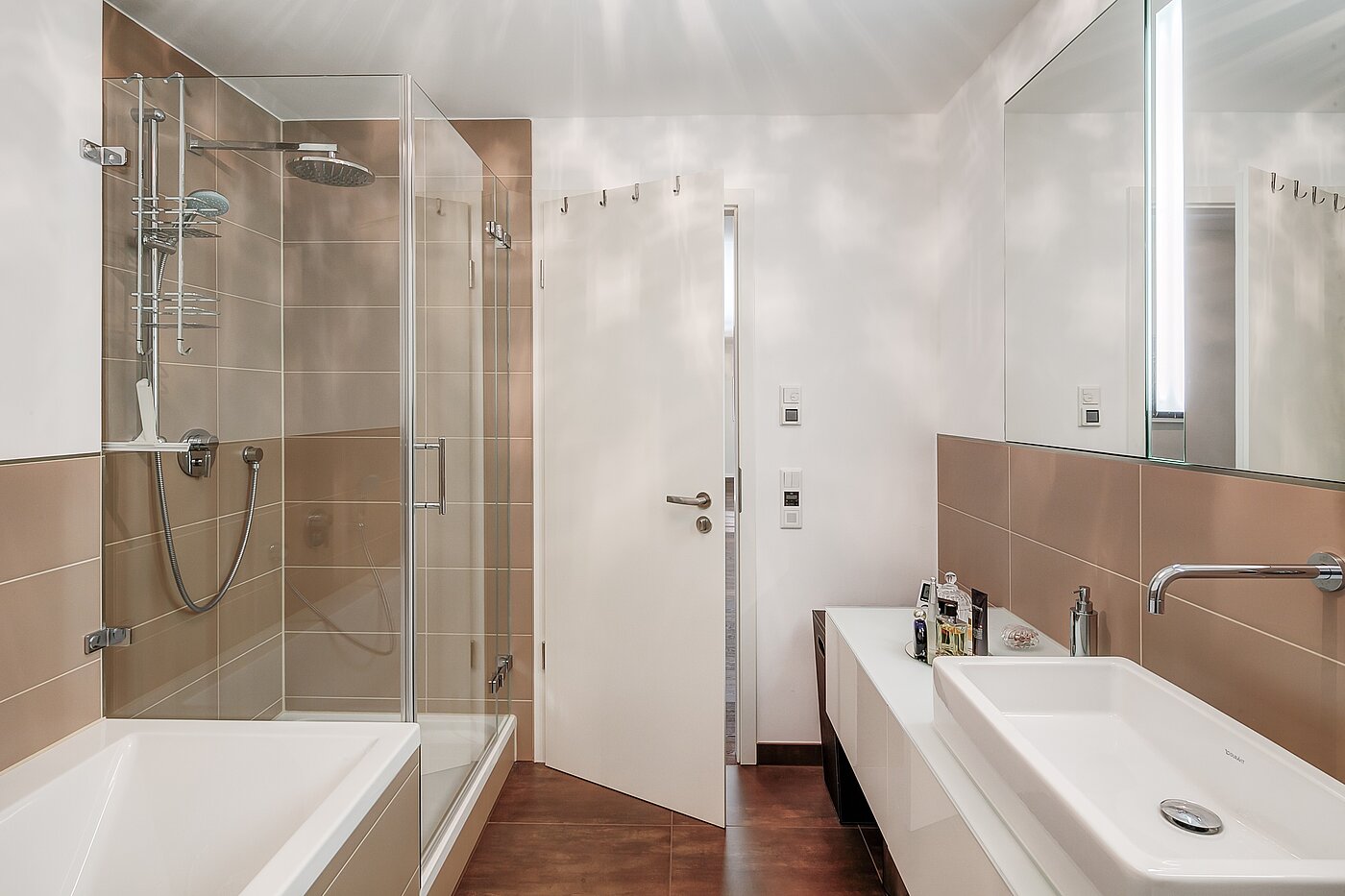 Квартира в многоэтажно доме с 3 комнатами | München-Schwabing | 1511ML1 | Badezimmer