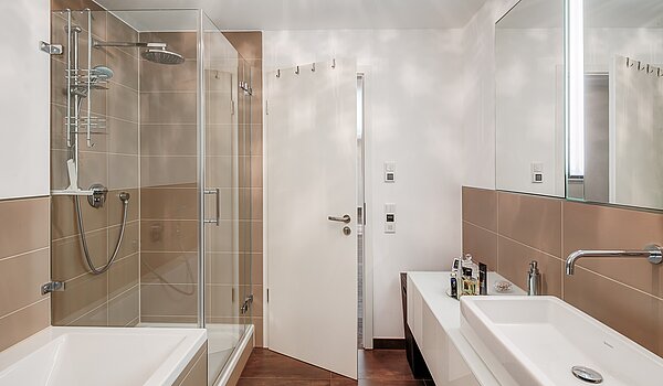 Квартира в многоэтажно доме с 3 комнатами | München-Schwabing | 1511ML1 | Badezimmer