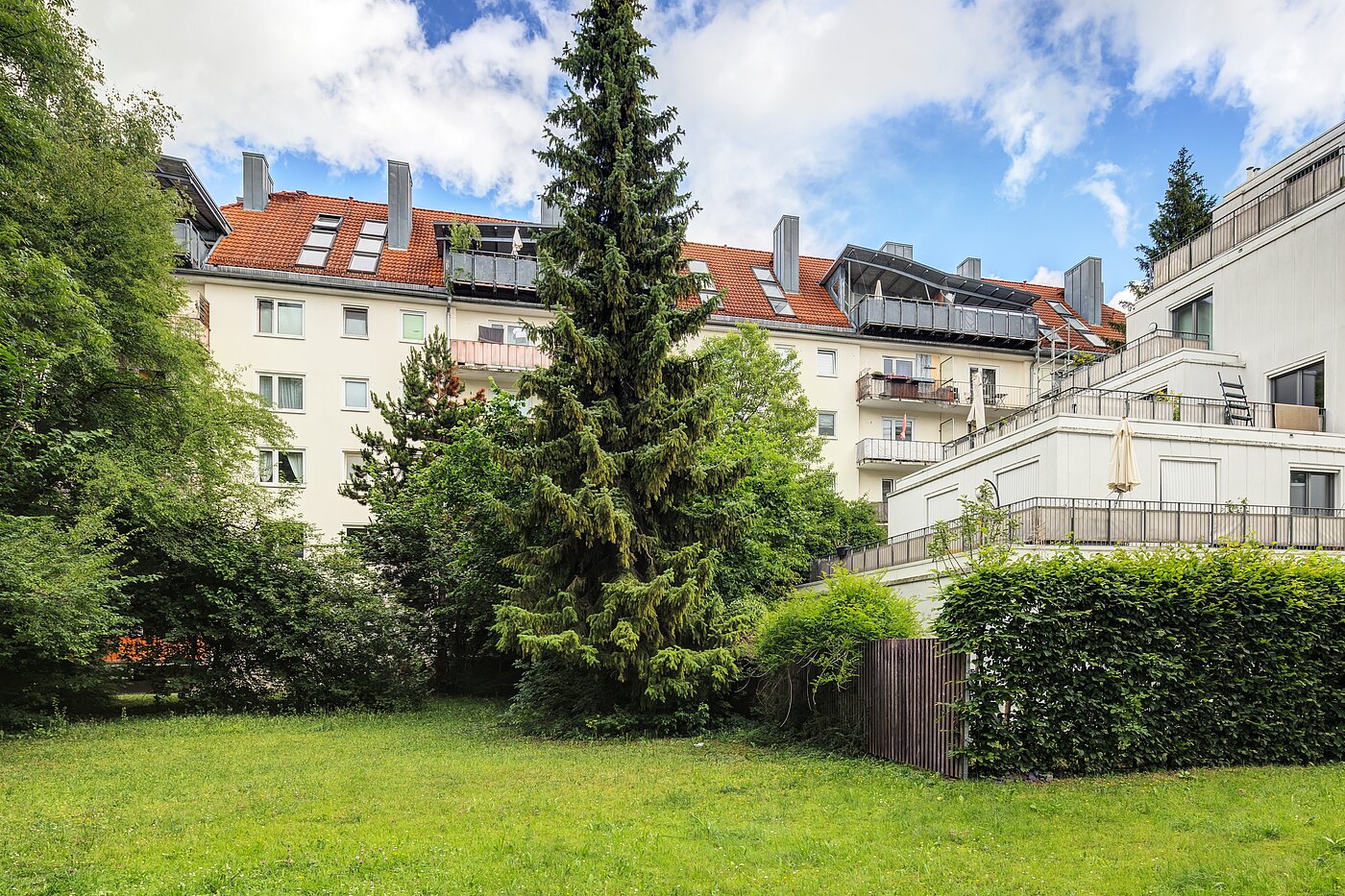 Квартира в многоэтажно доме с 1 комнатная | München-Schwabing | 70454 | Gartenseite