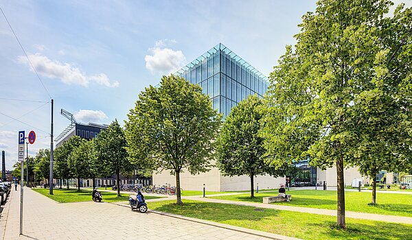Квартира в многоэтажно доме с 1.5 комнатами | München-Maxvorstadt | 70480 | Umgebung