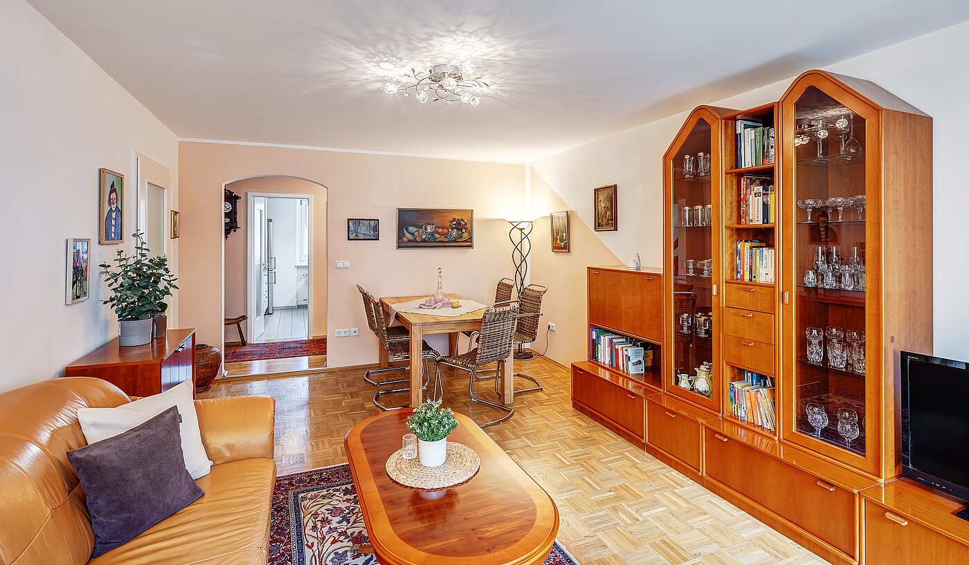 Квартира в многоэтажно доме с 3 комнатами | München-Bogenhausen | 2112ML3 | und Essen