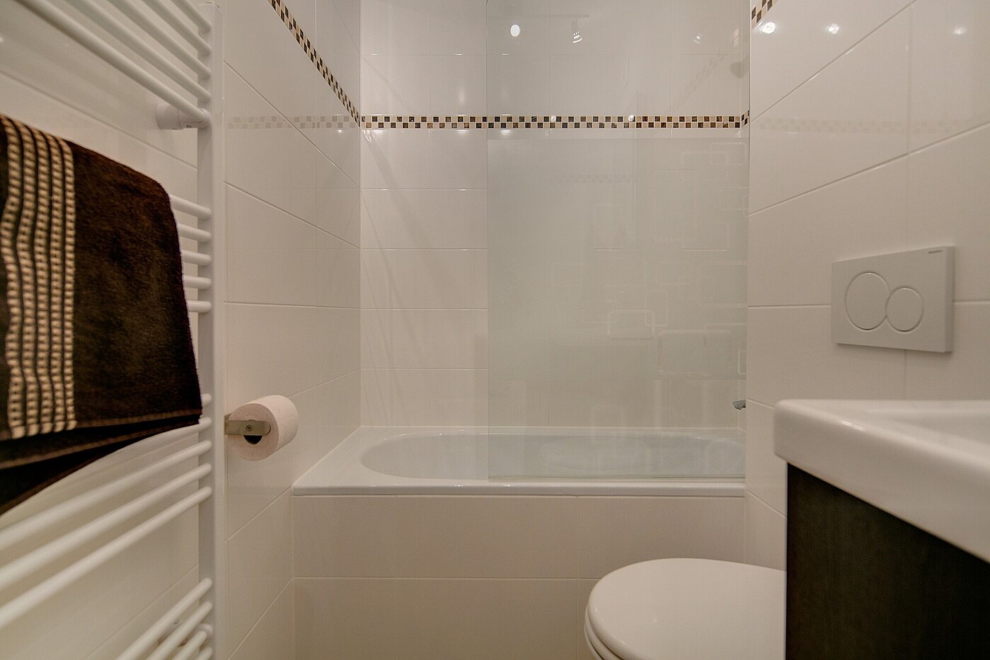 Квартира в многоэтажно доме с 1 комнатная | München-Berg am Laim | 2209ML2 | ...mit Badewanne