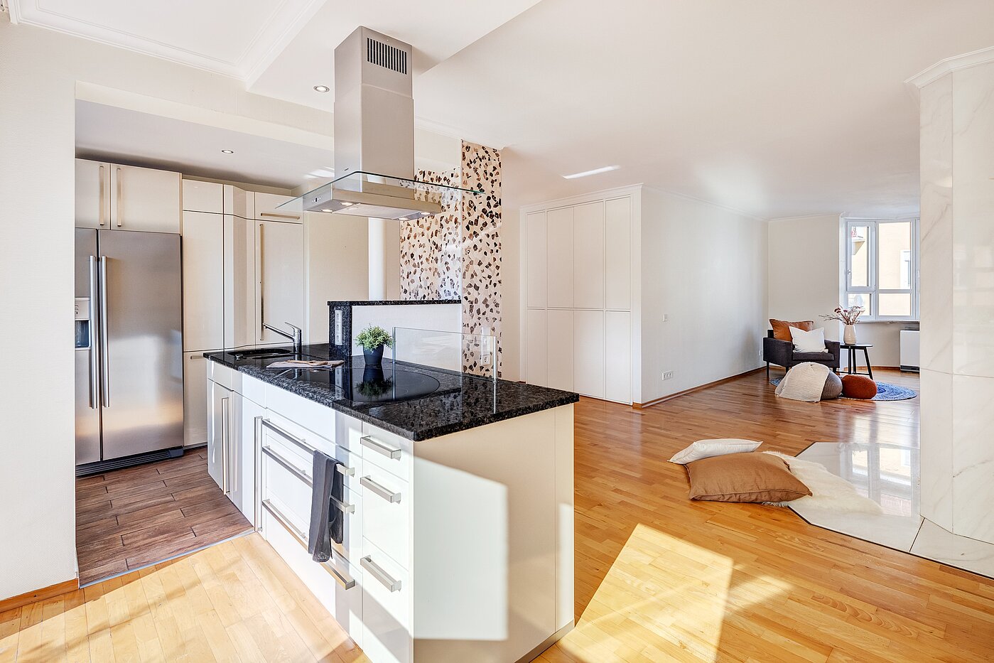 Квартира в многоэтажно доме с 3 комнатами | München-Maxvorstadt | 70133