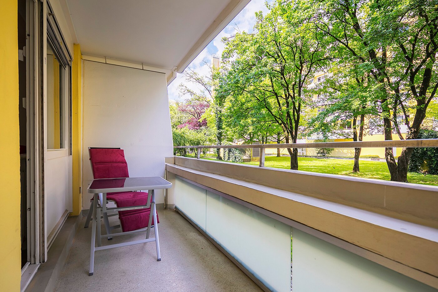 Плоский с 1 комнатная | München-Nymphenburg | 2203ML1 | Sonniger Westbalkon...