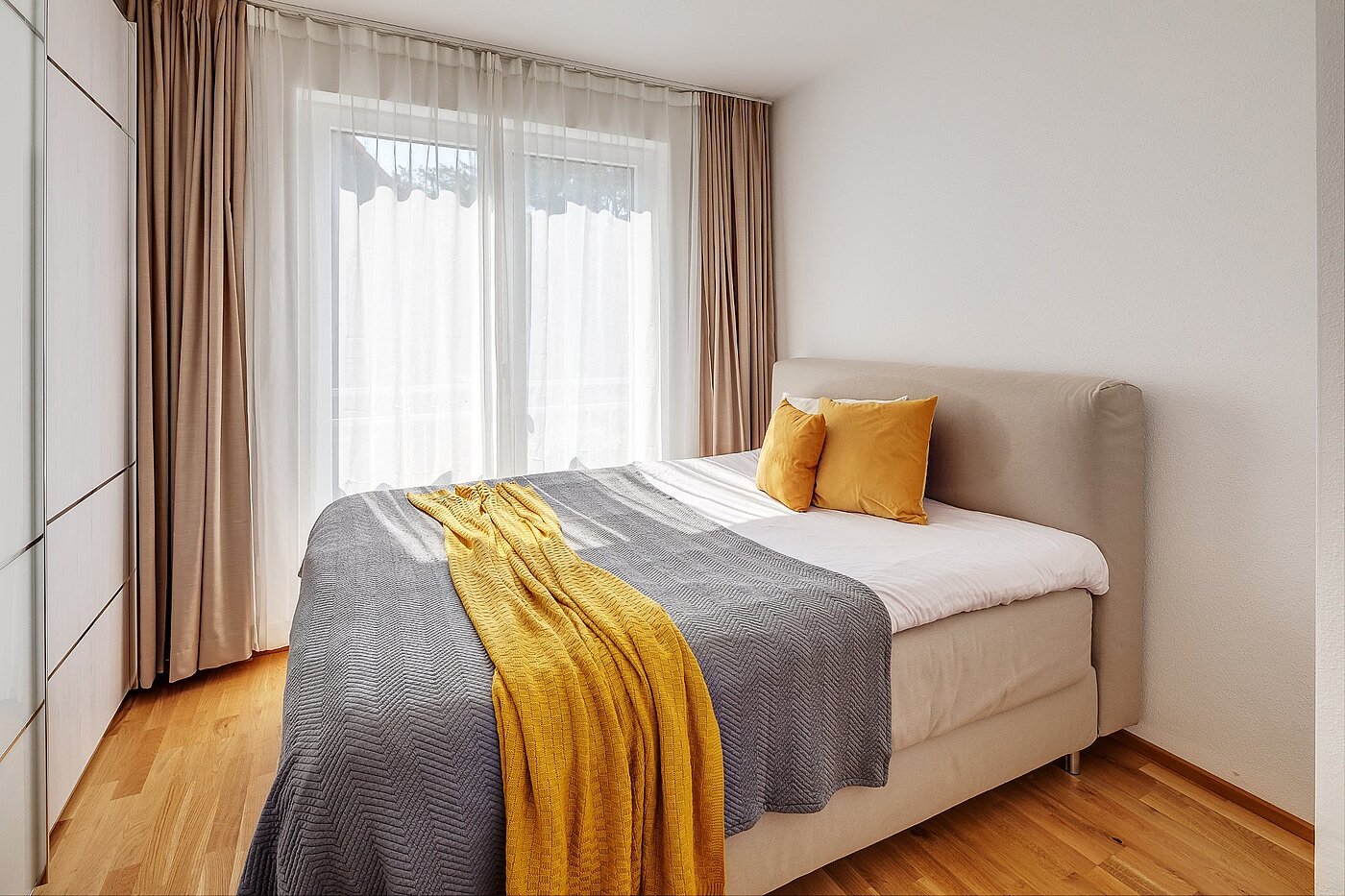 Половина двухквартирного жилого дома с 6 комнатами | München-Pasing | 2007ML5 | Helles Gästezimmer