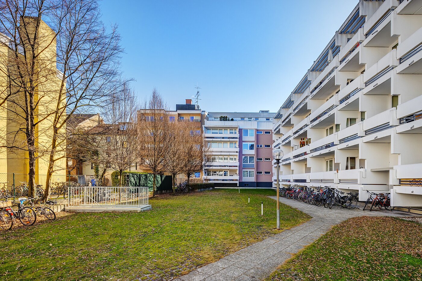 Квартира в многоэтажно доме с 1 комнатная | München-Neuhausen | 2301ML8 | Begrünter Innenhof