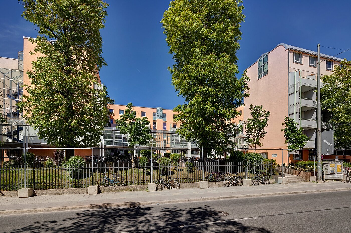 Квартира в многоэтажно доме с 1 комнатная | München-Isarvorstadt | 1902D7 | Straßenansicht