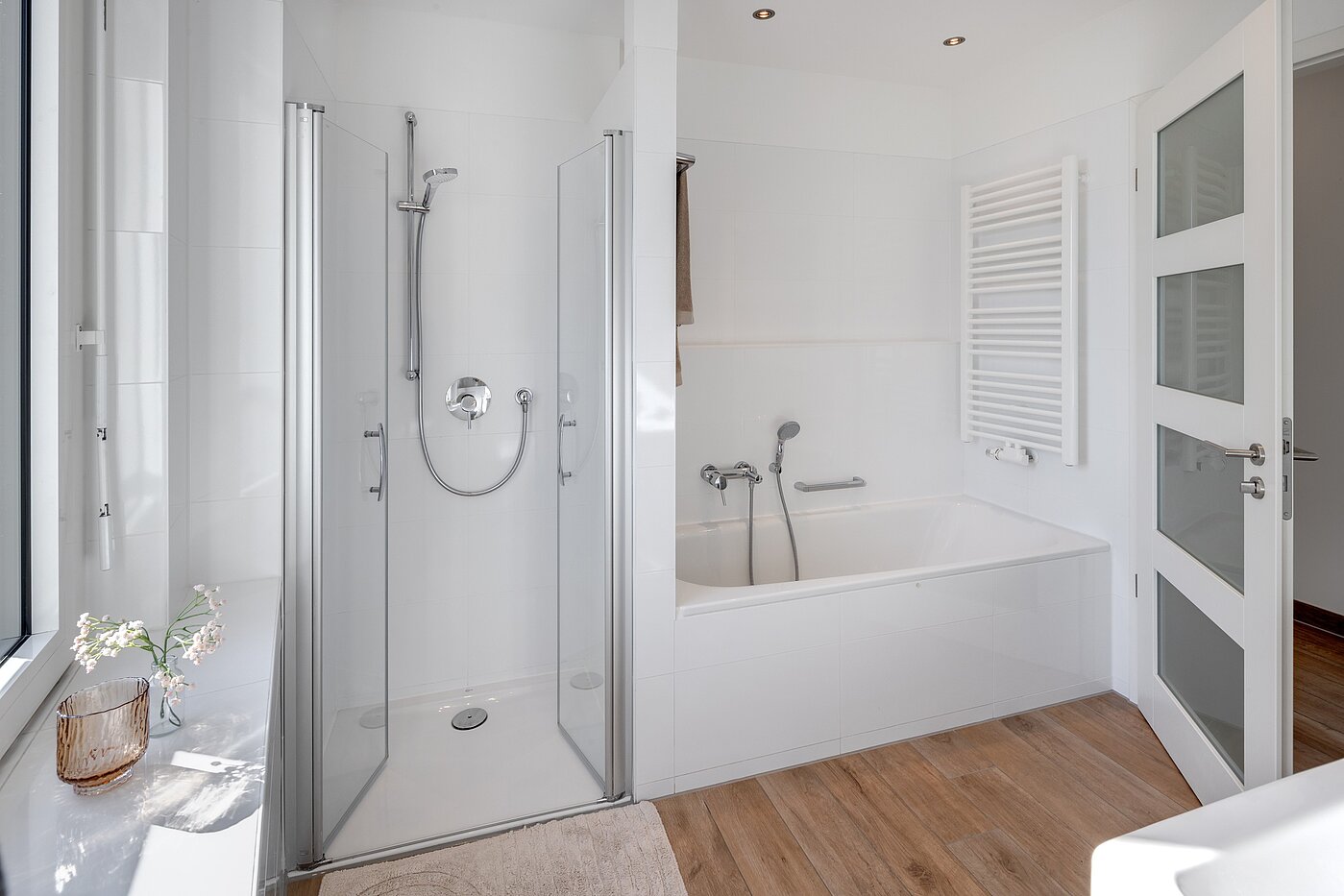 Квартира в многоэтажно доме с 3 комнатами | München-Obersendling | 70260 | ...Dusche und Badewanne