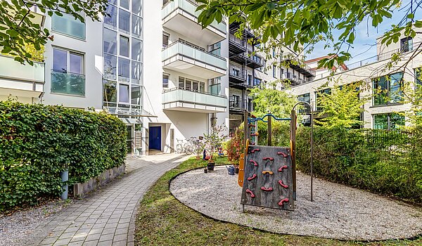 Квартира в многоэтажно доме с 3 комнатами | München-Neuhausen | 70489 | Ruhig und Gepflegt