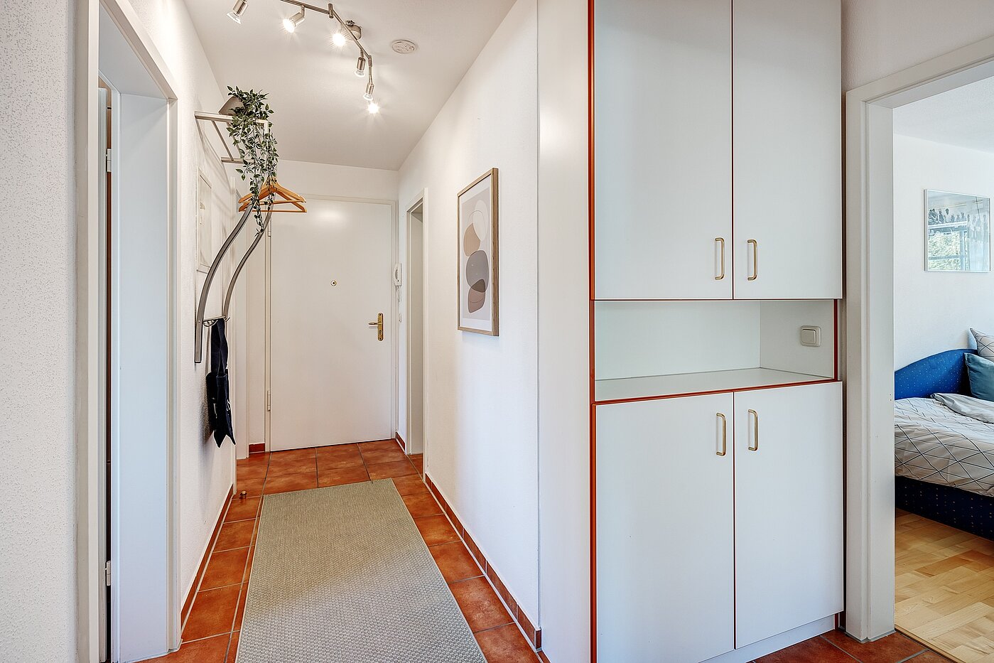 Квартира в многоэтажно доме с 3 комнатами | München-Ramersdorf | 2206ML4 | ...Einbauschränken