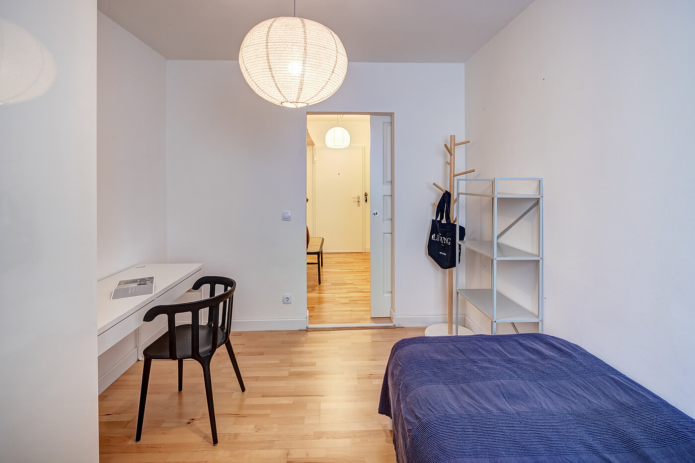 Квартира в многоэтажно доме с 3 комнатами | München-Haidhausen | 70447 | ...mit Schreibtisch
