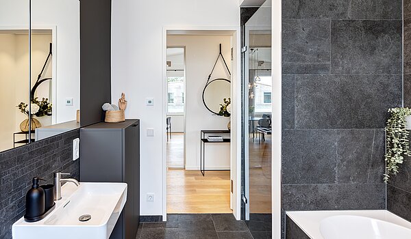 Квартира в многоэтажно доме с 2 комнатами | 70134 | ...und Badewanne