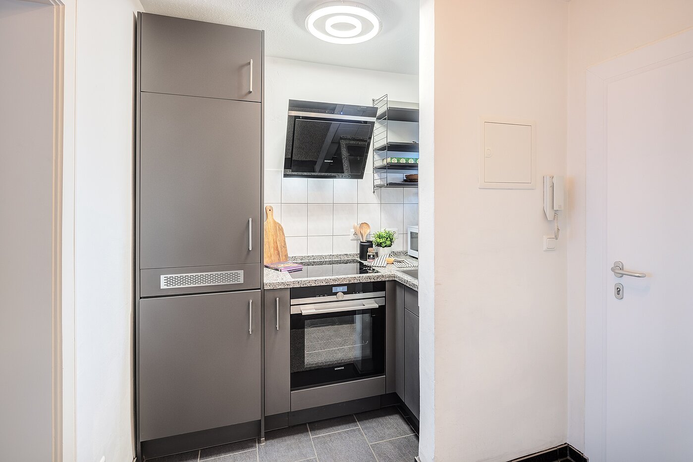 Apartment с 1 комнатная | München-Schwabing | 70211 | ...integrierter Küche